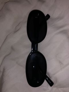 Le specs / outta love