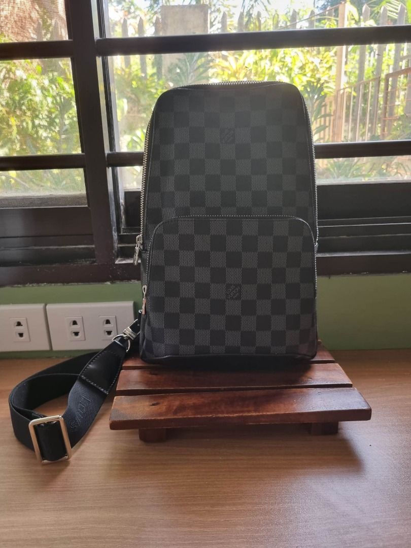 Authentic Louis Vuitton Damier Graphite Blue Coba Keepall Bandoulière –  Paris Station Shop