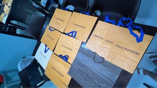 (Category: ) located in . Submitted by luxuryitems2021 (Listing ID 1203745016, Image 1). Description: .