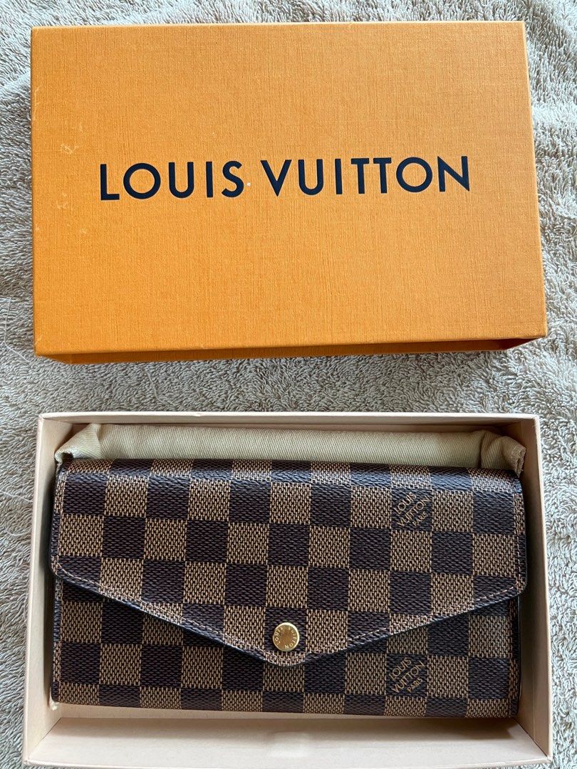 Louis Vuitton Women's Damien Wallet with Engraving