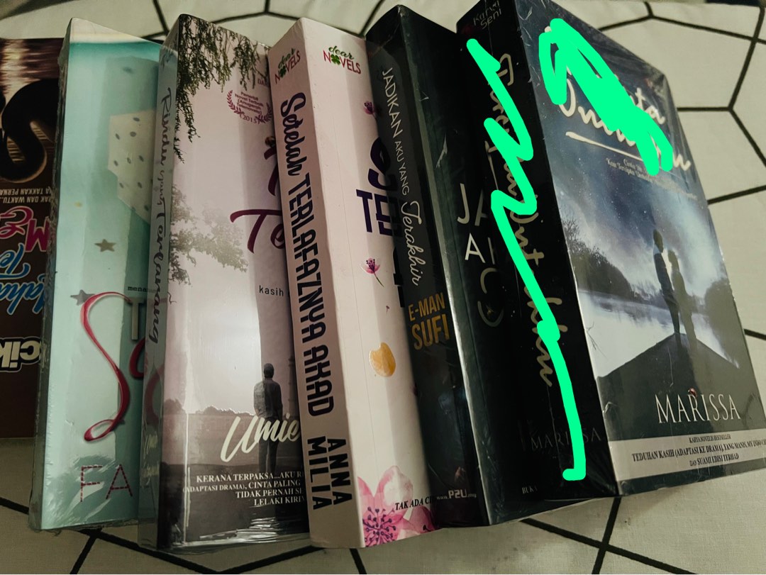 Malay Novel Fiction Melayu Love Story, Hobbies & Toys, Books
