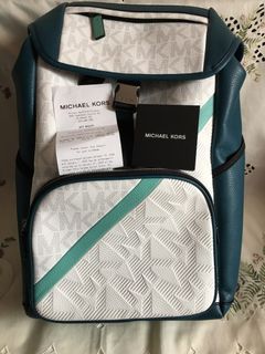 （分類：）位於 。 由 Deal.Gifts 提交（商品編號 1203606978，圖片 1）。簡介： 。