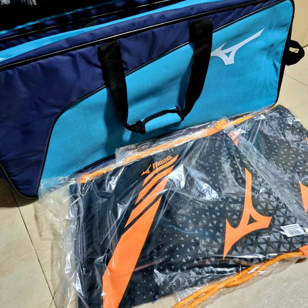 Mizuno badminton duffle bag + Mizuno drawstring, Sports Equipment