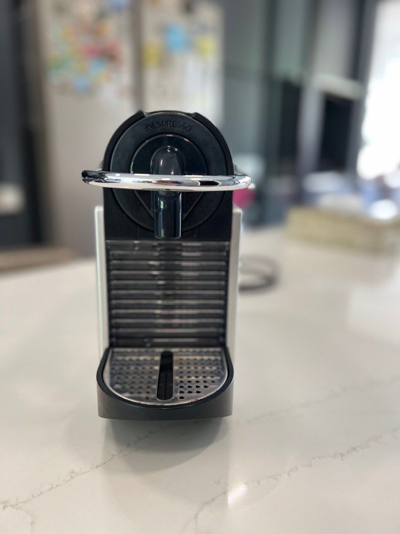 Nespresso Pixie (DeLonghi), TV & Home Appliances, Kitchen Appliances