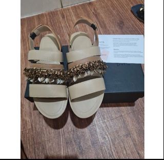 (Kategori: ) berada di . Dikirim oleh carouselpda (ID iklan 1203570700, Gambar 1). Deskripsi: .