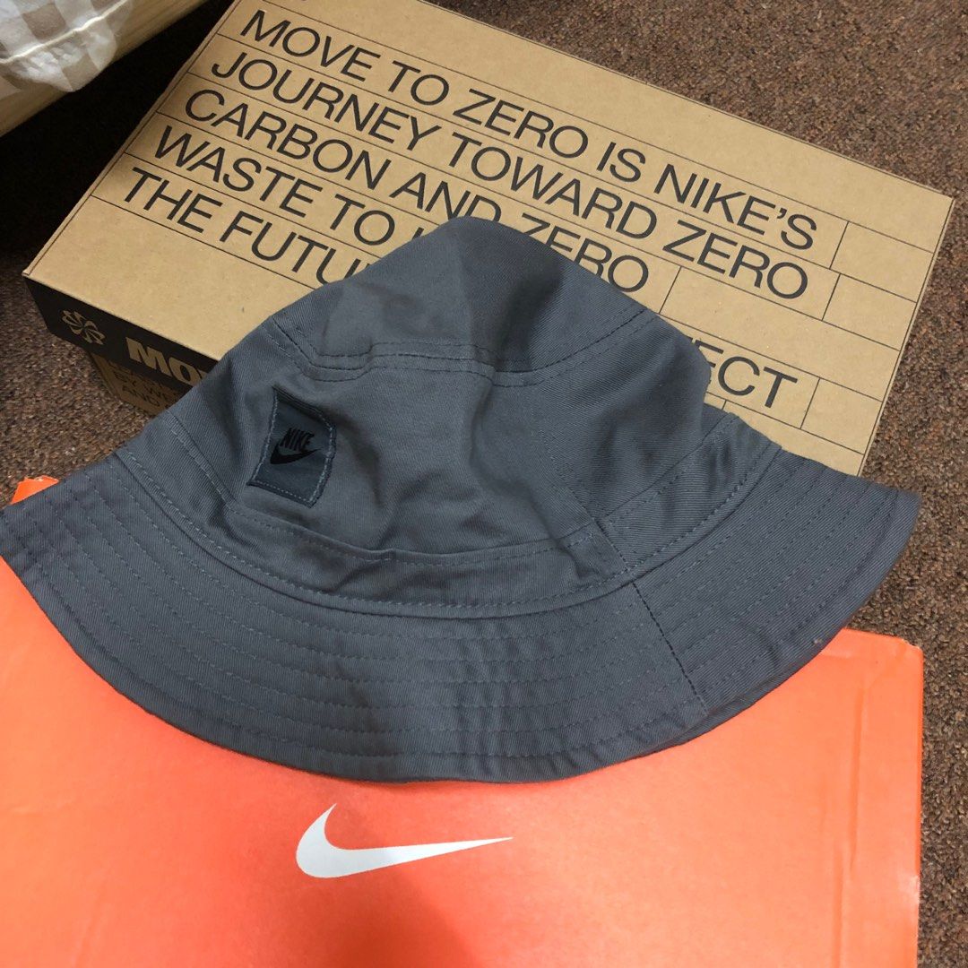 NIKE Bucket Hat, Men's Fashion, Watches & Accessories, Cap & Hats on
