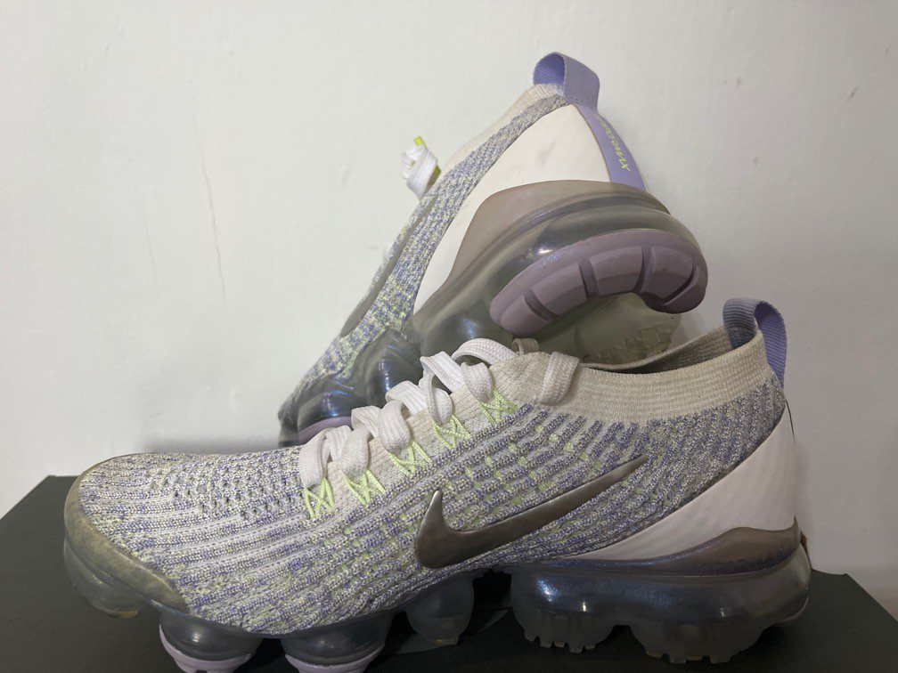 Nike air vapormax be true flyknit breathable top