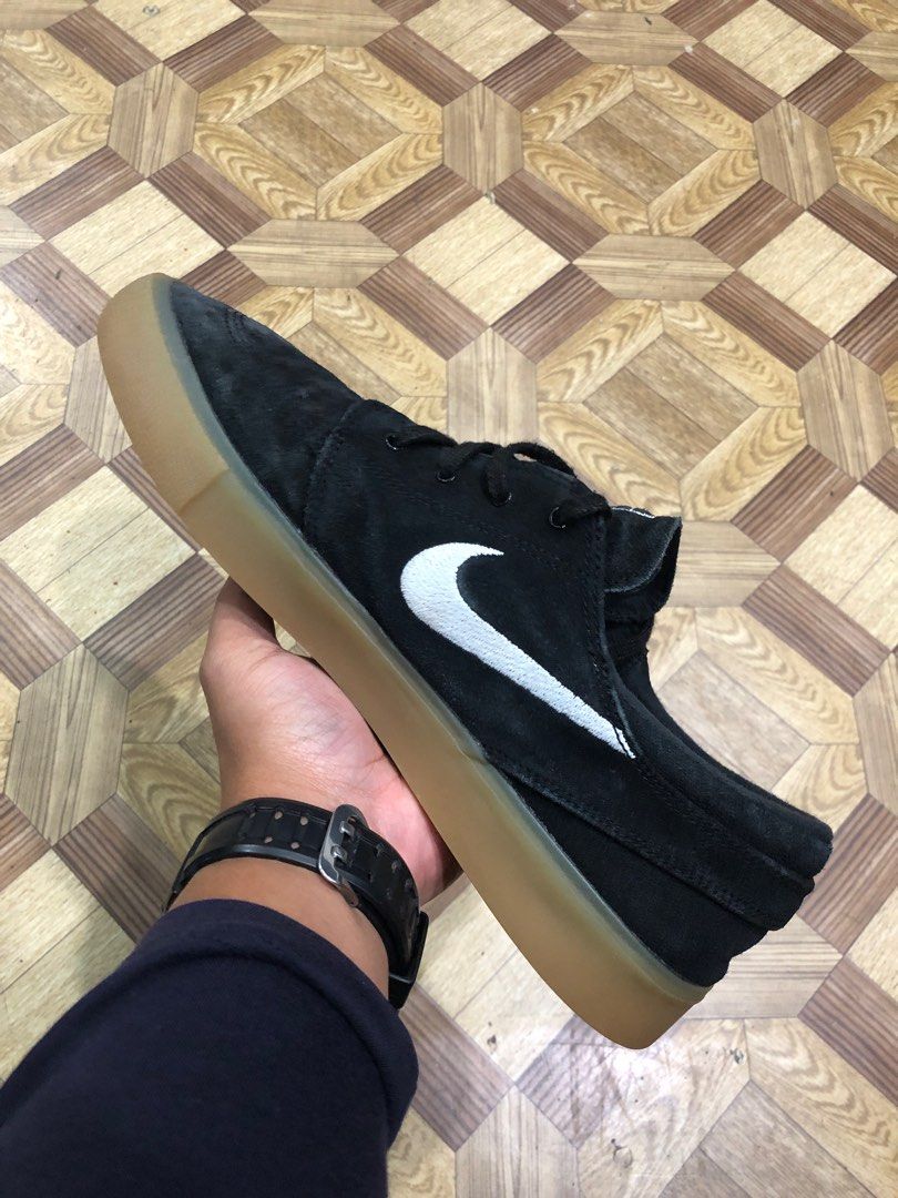 Janoski white 2025 gum sole