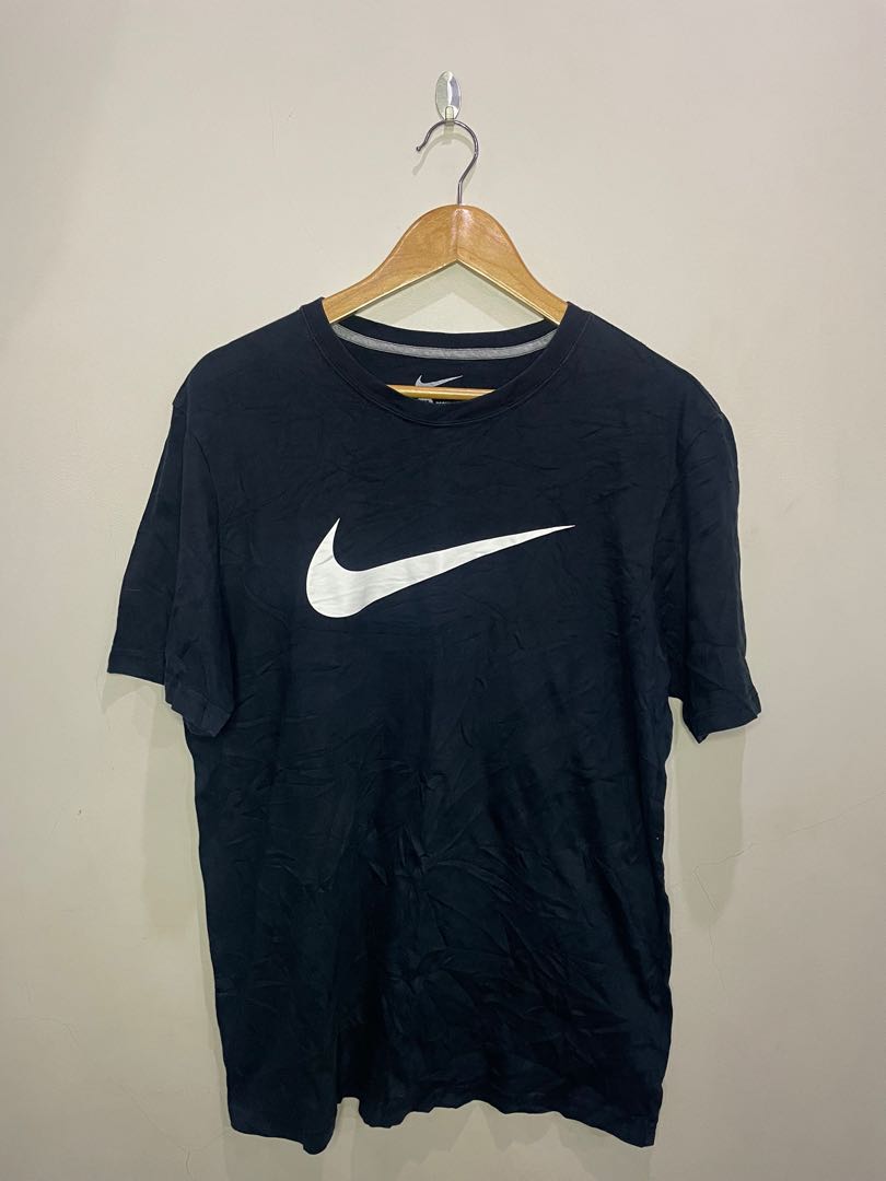 swoosh tee