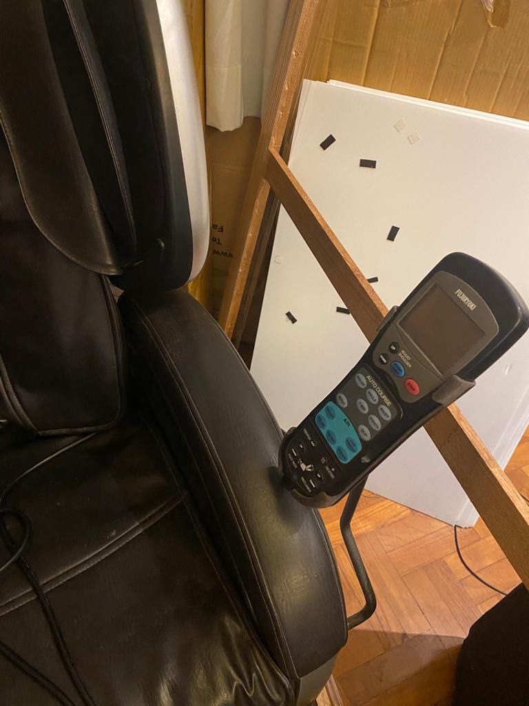 Ogawa CyberRelax Fujiiryoki Full Reclining Massage Chair Made in