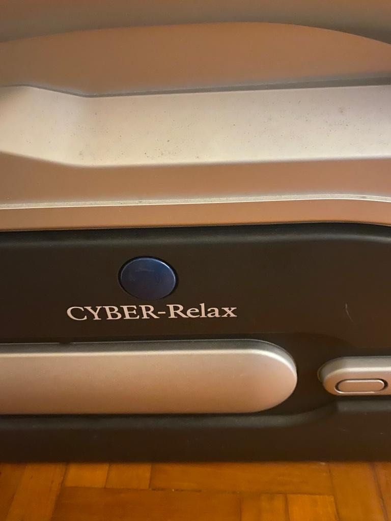 Ogawa CyberRelax Fujiiryoki Full Reclining Massage Chair Made in