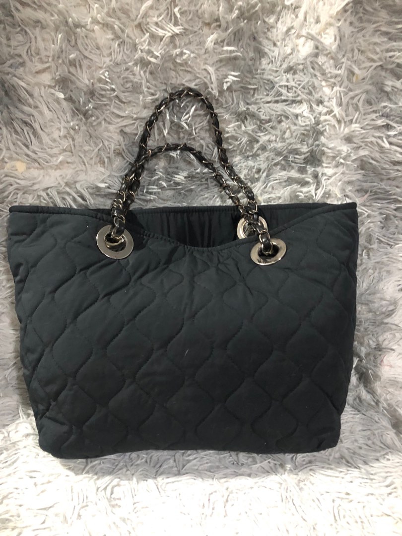 Original banana republic nylon tote bag, Luxury, Bags & Wallets on Carousell