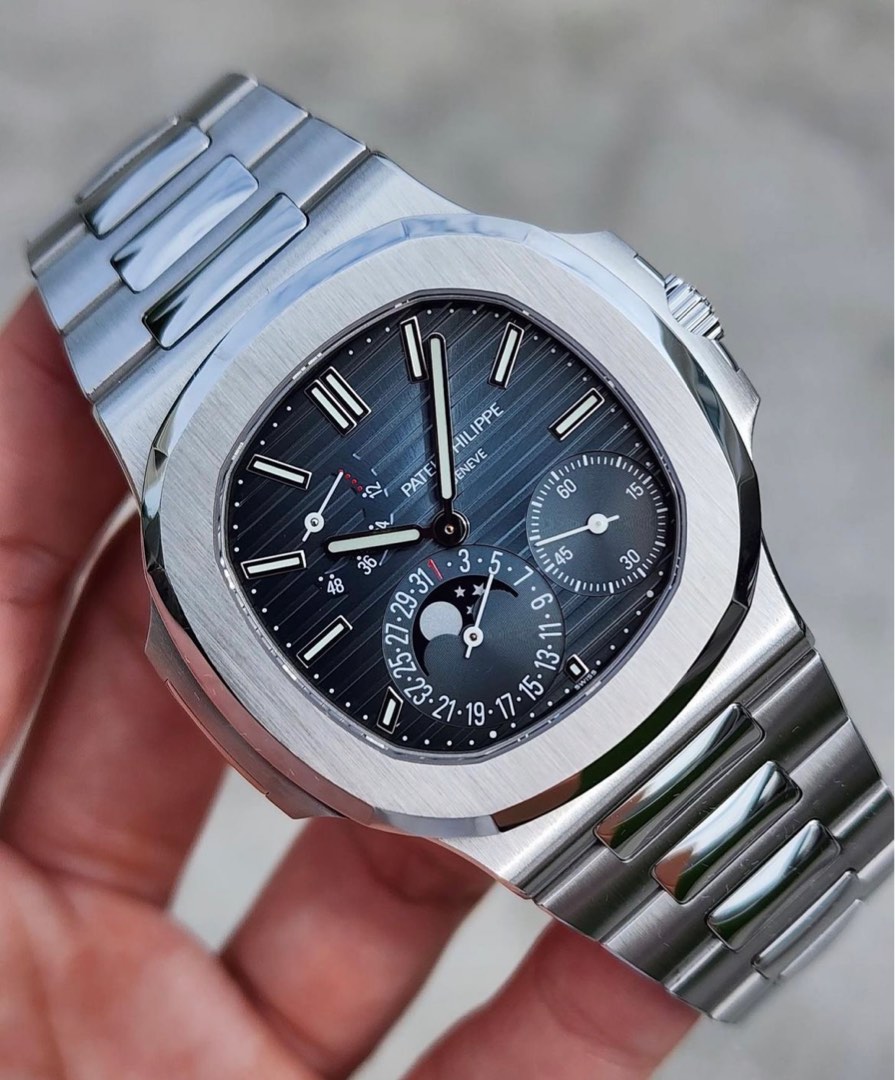 Preowned Y2012 Patek Philippe Nautilus Steel Moonphase Blue 5712/1A ...