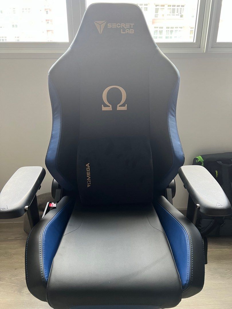 Secret lab best sale omega royal