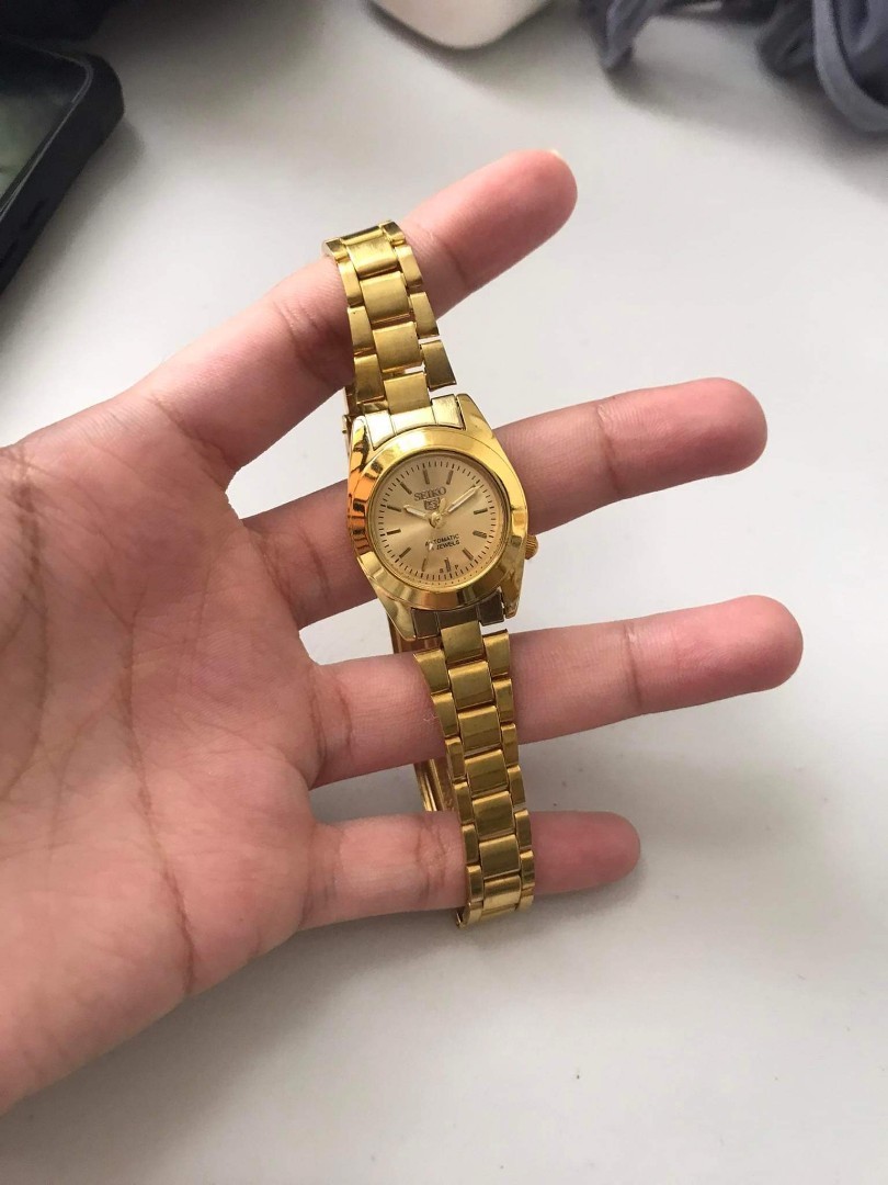 SEIKO WATCH, Women's Fashion, Watches & Accessories, Watches on Carousell