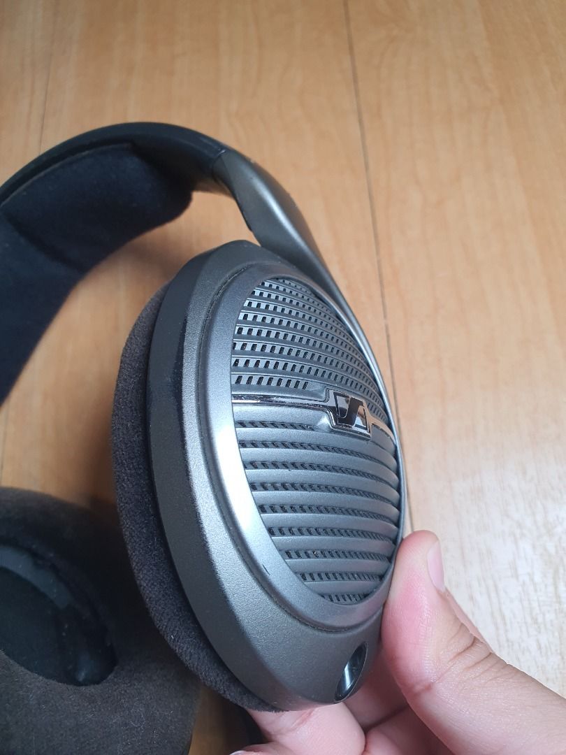Sennheiser HD 518, Audio, Headphones & Headsets on Carousell