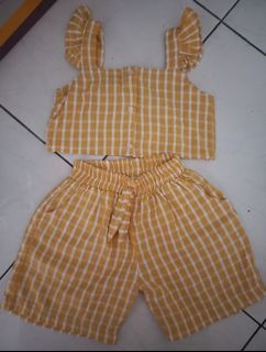 Setelan crop anak cewek