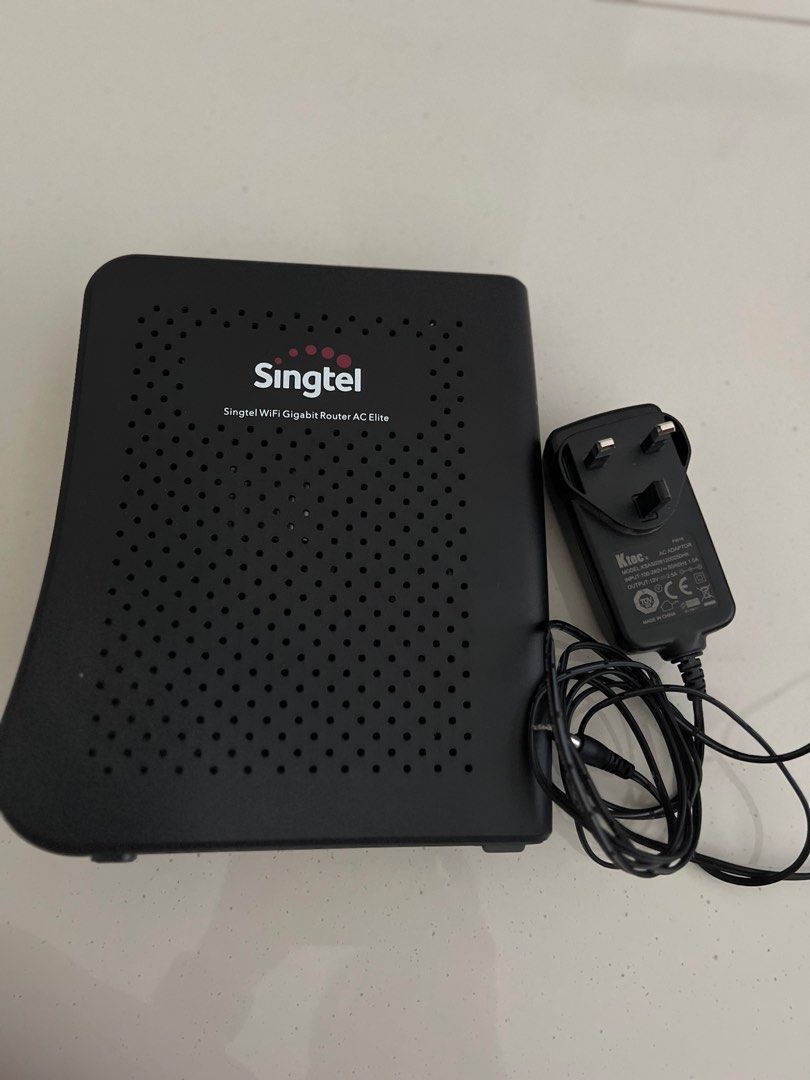 Singtel-issued AC Elite (AC1900) router, Computers & Tech, Parts ...