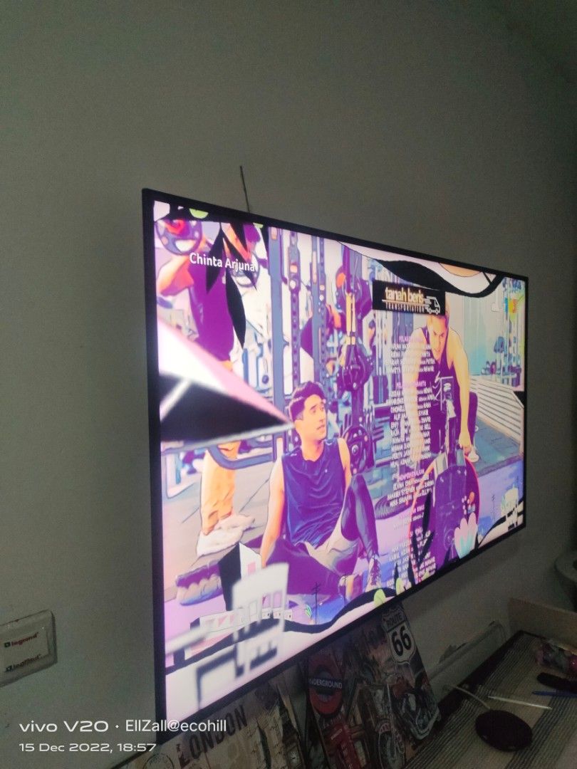 Smart tv 65'inch, TV & Home Appliances, TV & Entertainment, TV on Carousell