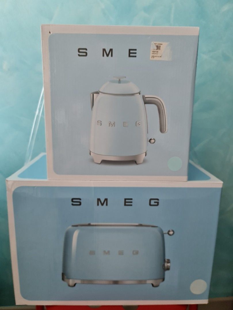 SMEG pastel blue mini breakfast set kettle and toaster, TV & Home