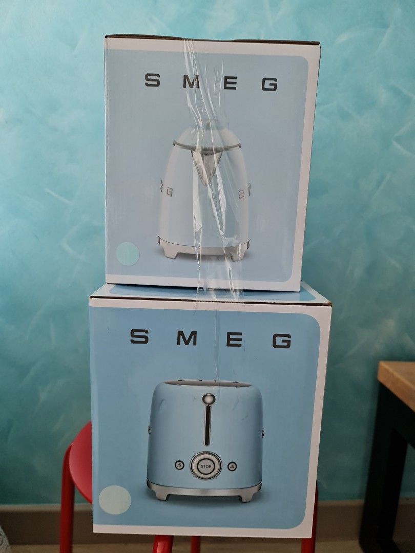 SMEG pastel blue mini breakfast set kettle and toaster, TV & Home
