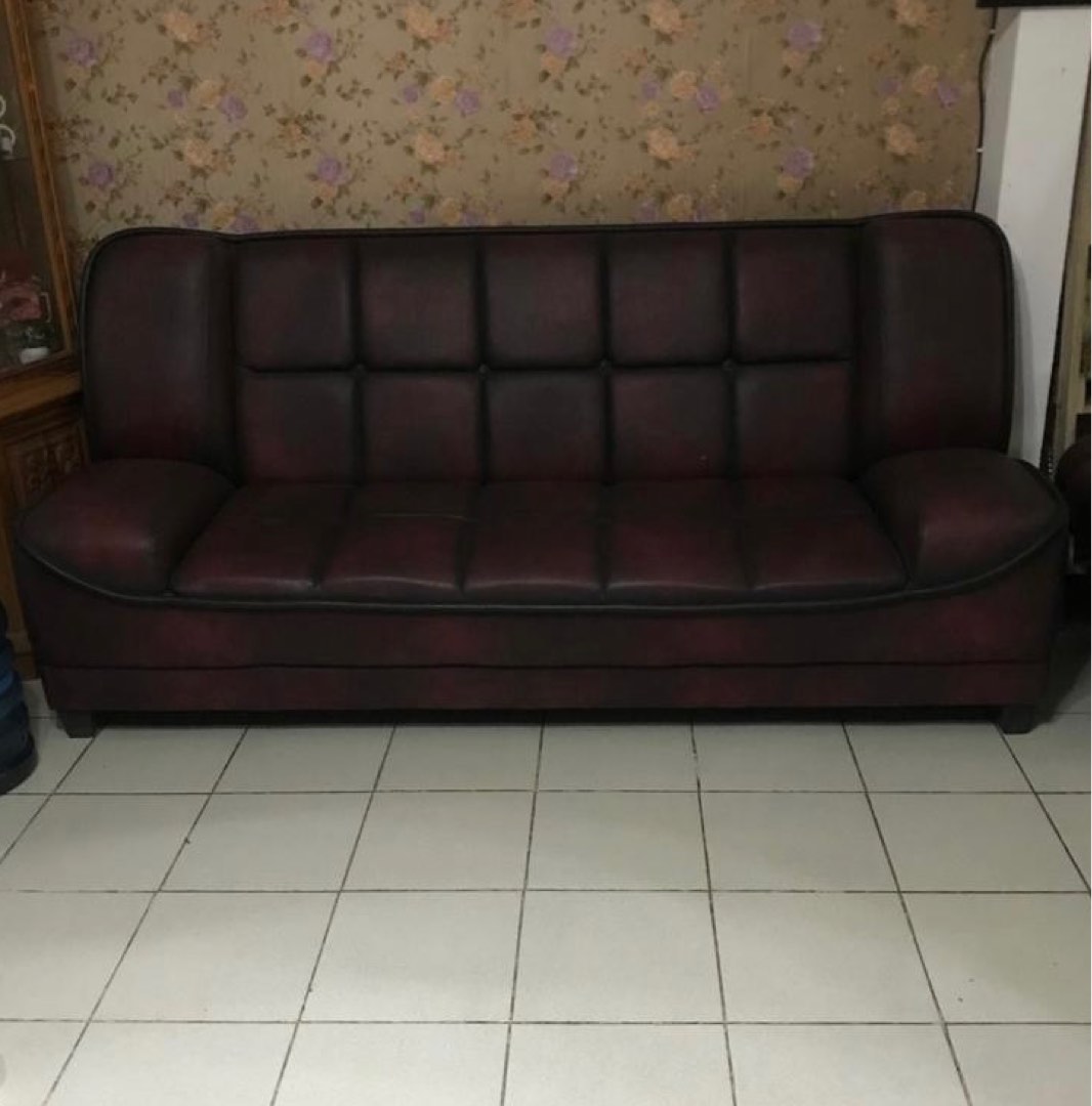Sofa bed + bawah meja, Perabotan Rumah di Carousell