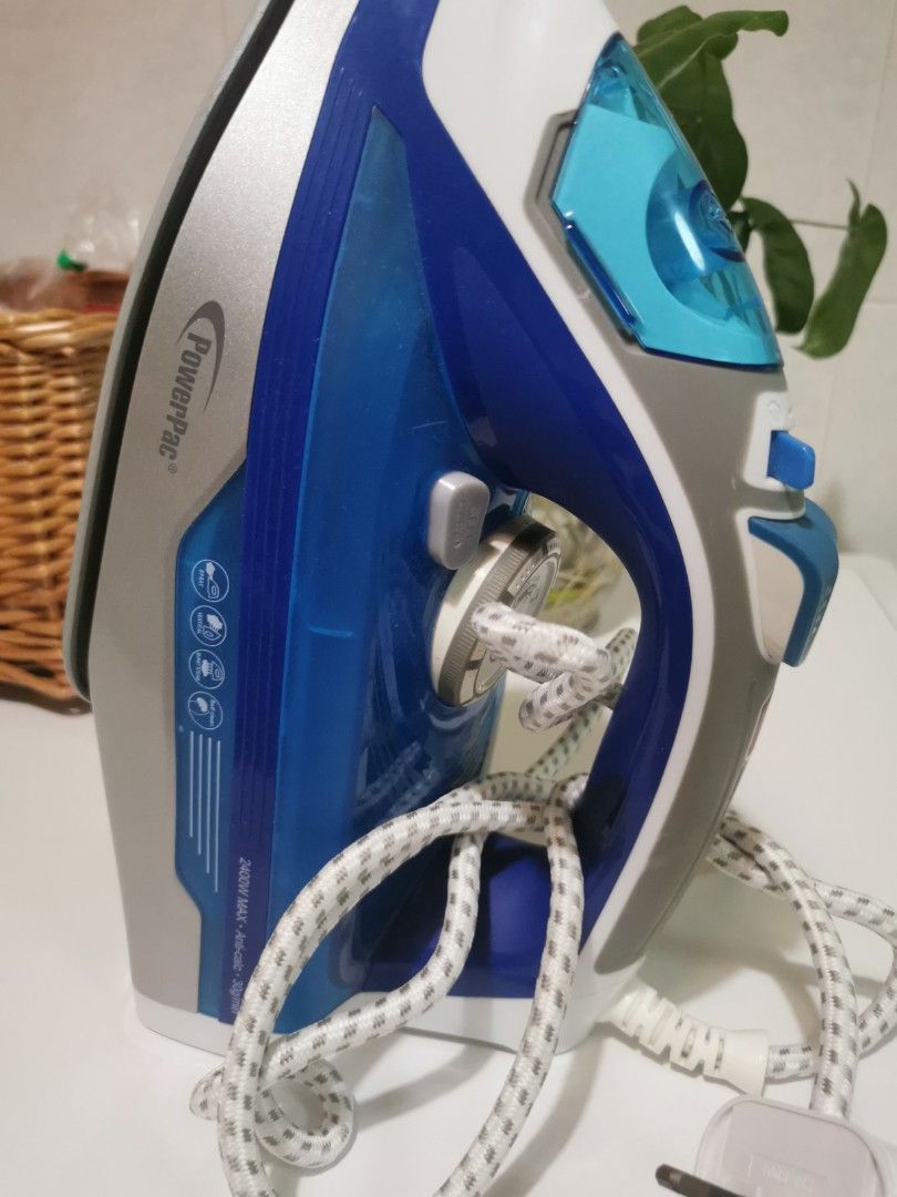 Steam Iron, TV & Home Appliances, Irons & Steamers on Carousell