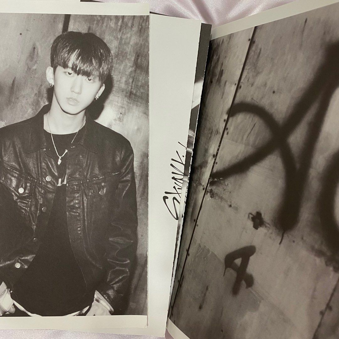 Stray Kids Mixtape Album, Hobbies & Toys, Collectibles & Memorabilia, K ...