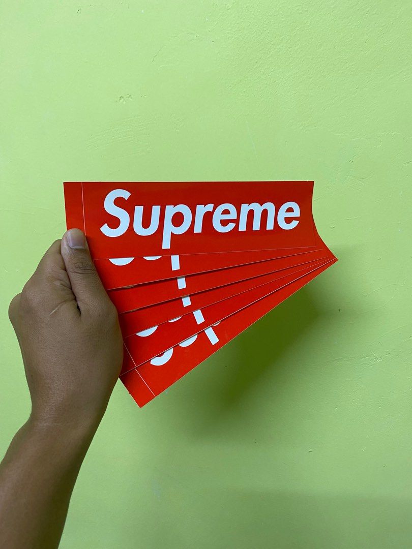 Supreme box logo sticker real store