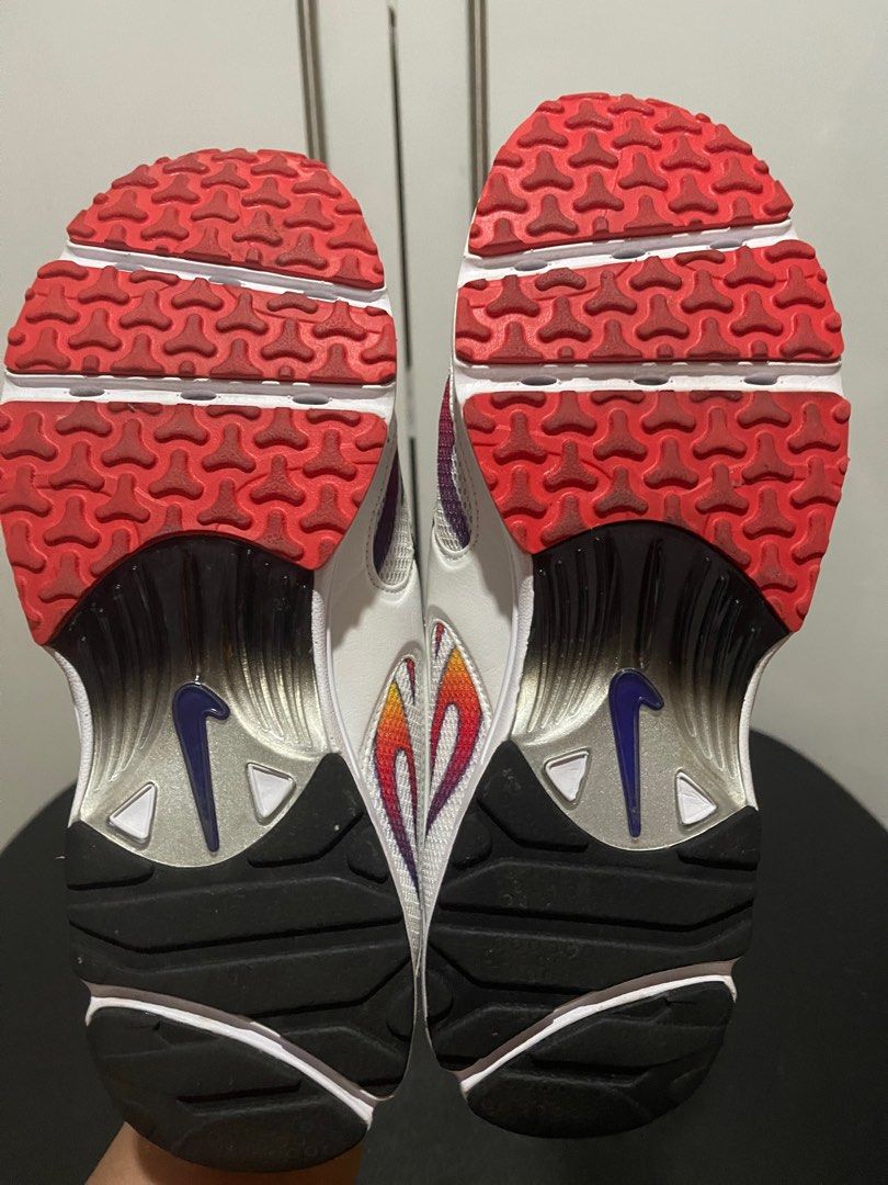 Supreme nike flames online