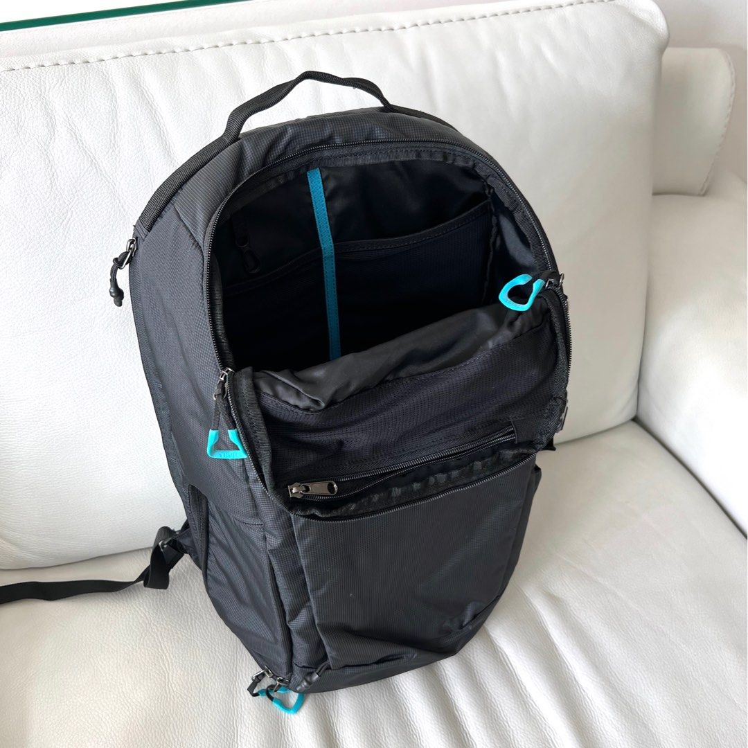 Thule Aspect DSLR Camera Backpack, Men's Fashion, Bags, Backpacks on Carousell