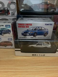 （分類：）位於 。 由 tassoando 提交（商品編號 1203560544，圖片 1）。簡介： 。