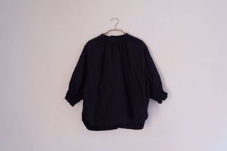 Top uniqlo navi