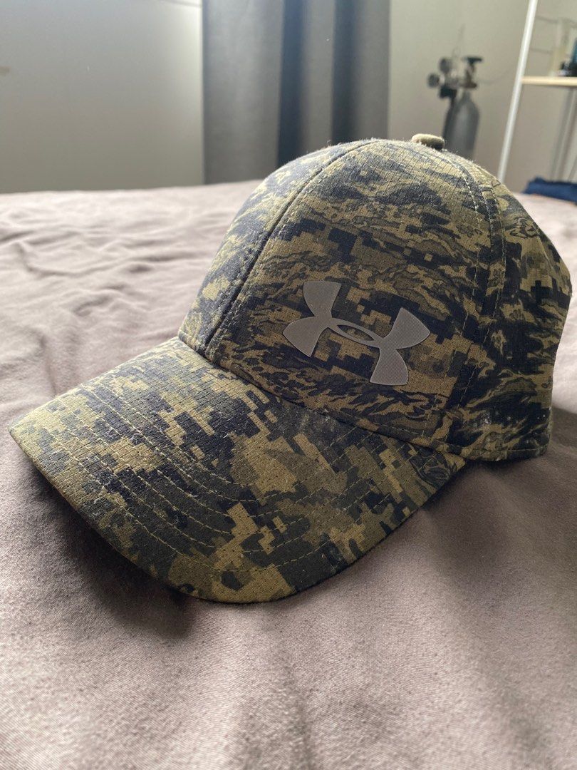 Under armour store camouflage cap