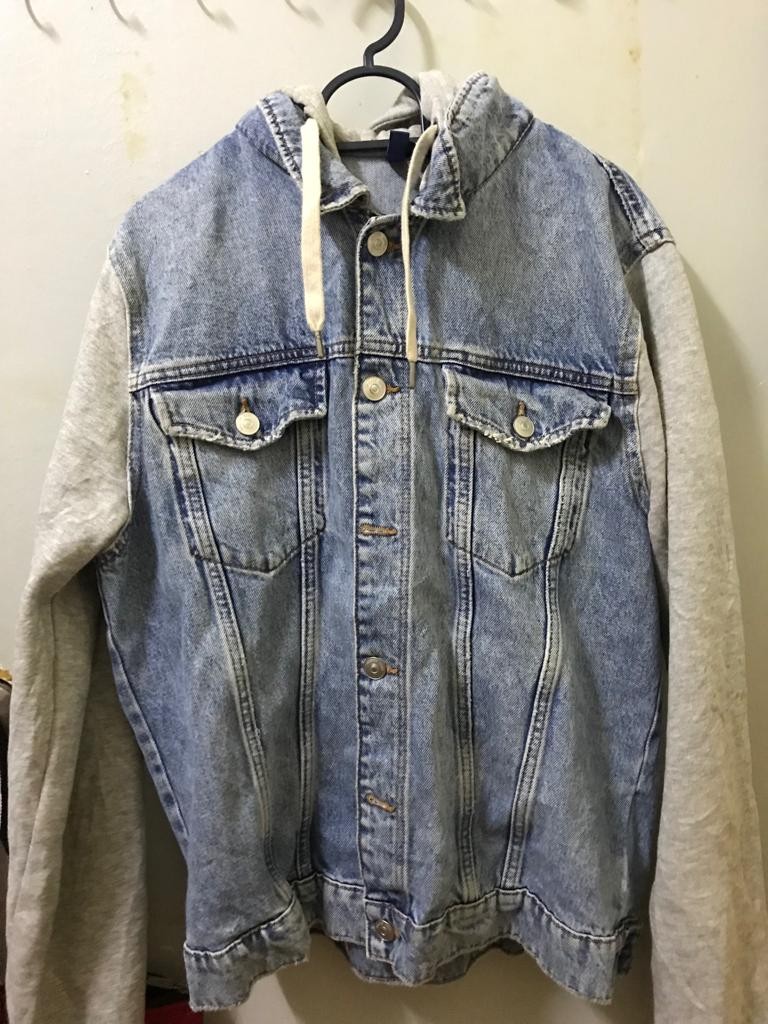 Hoodie Denim Jacket, Men's Fashion, Coats, Jackets and Outerwear on  Carousell