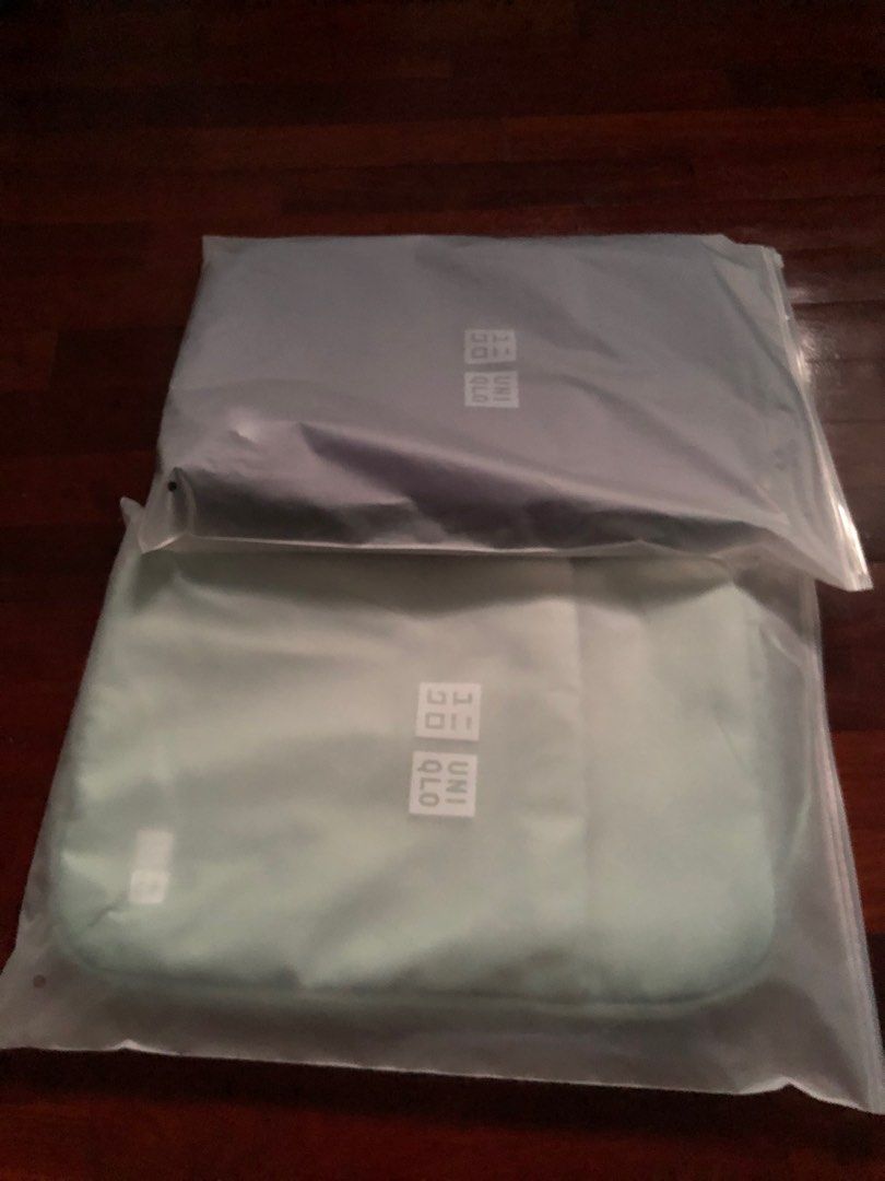 Uniqlo Laptop bag on Carousell