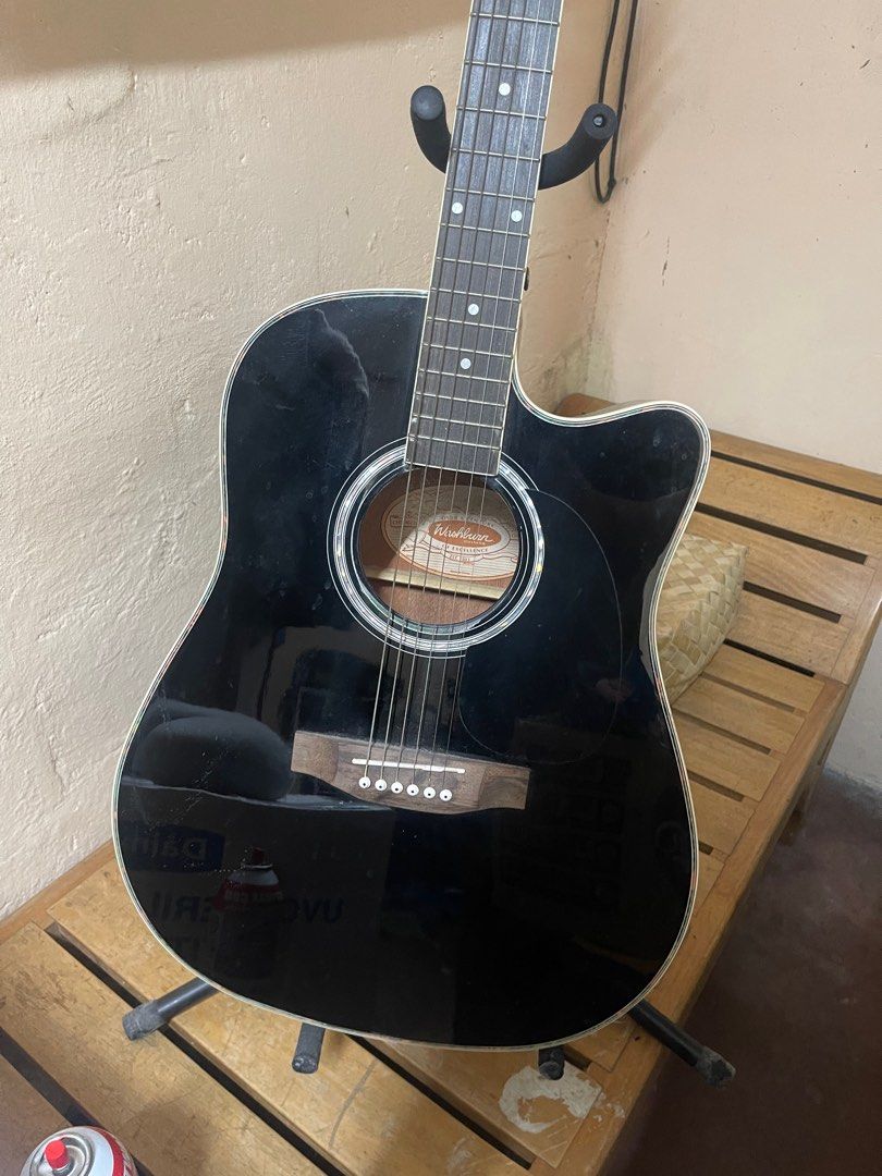 Washburn Acoustic Guitar, Hobbies & Toys, Music & Media, CDs & DVDs on ...