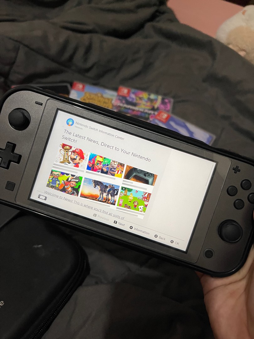 WELL USED NINTENDO SWITCH LITE, Video Gaming, Video Game Consoles, Nintendo on Carousell