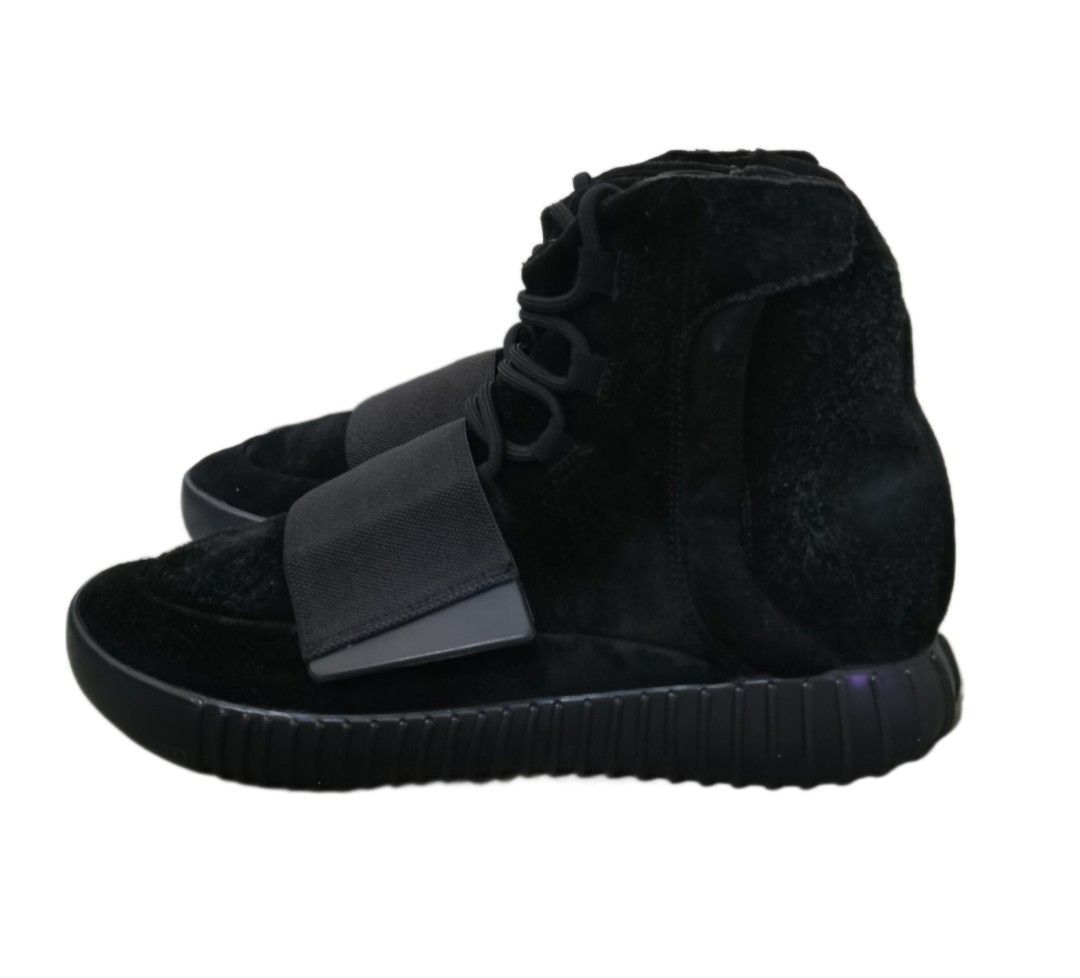 Adidas yeezy blackout store