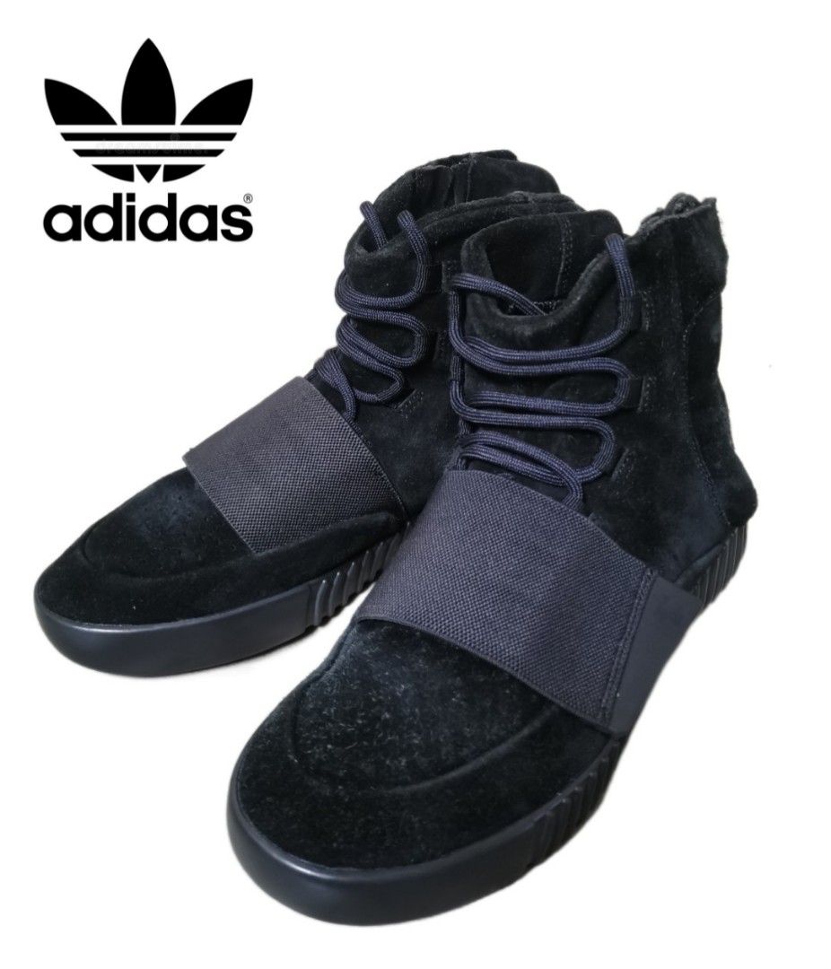 Yeezy 700 blackout hot sale