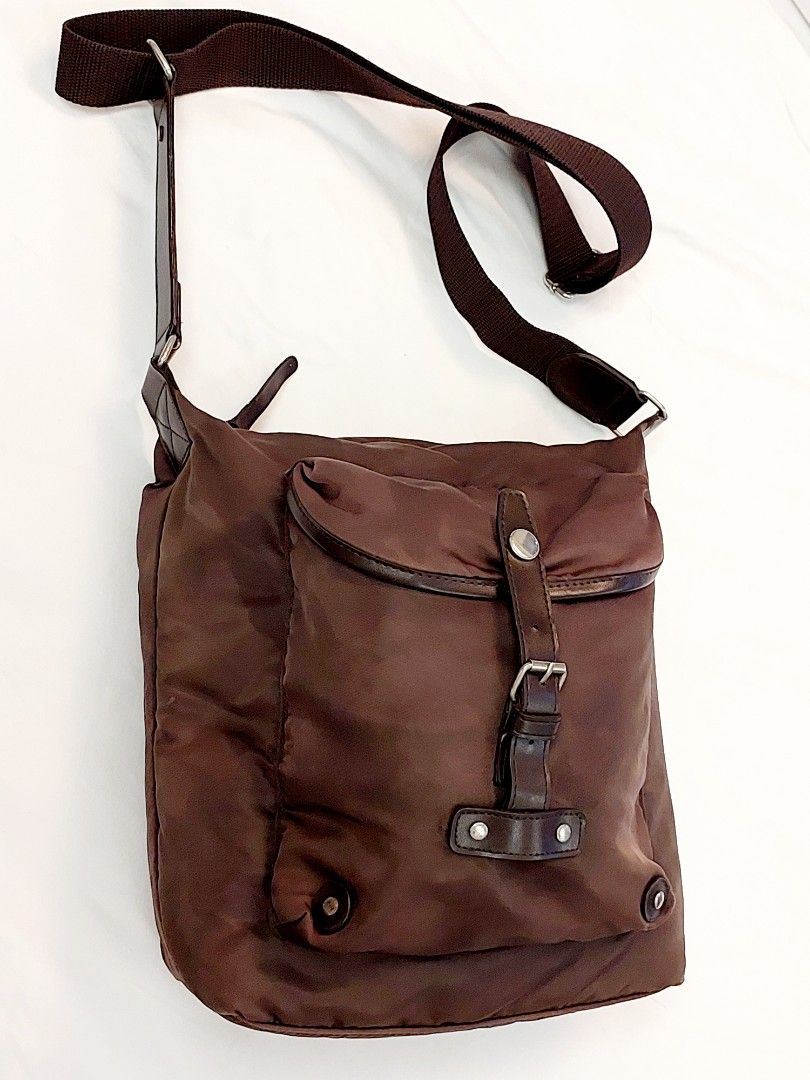 vintage Zara Crossbody Sling Bag for man/woman (unisex) brown cross