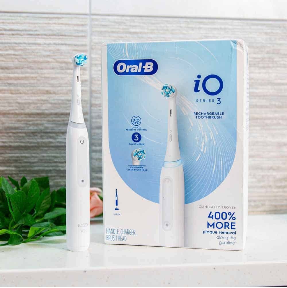 ✓現貨原裝正貨Oral-B iO 3 iO 系列3 可充電牙刷, 美容＆個人護理