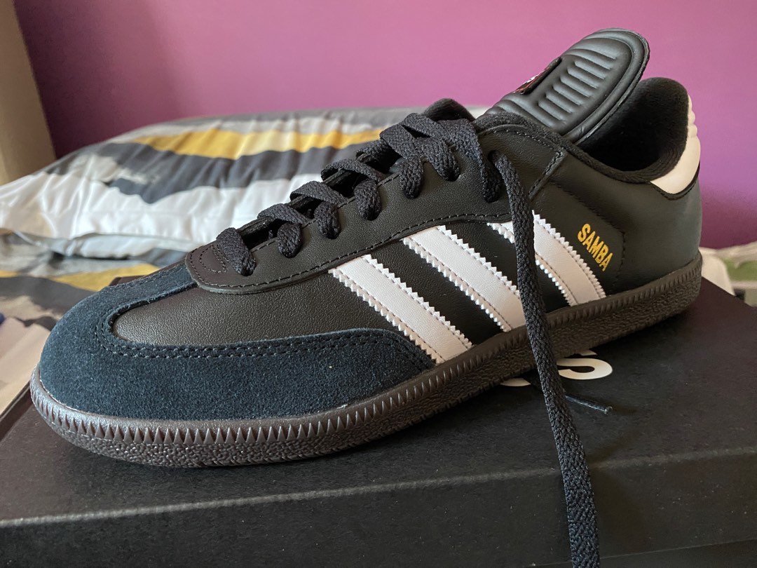Adidas nmd hotsell falsas wikipedia