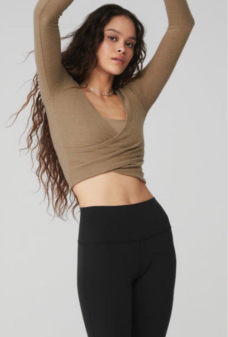 Alo yoga amelia top shop