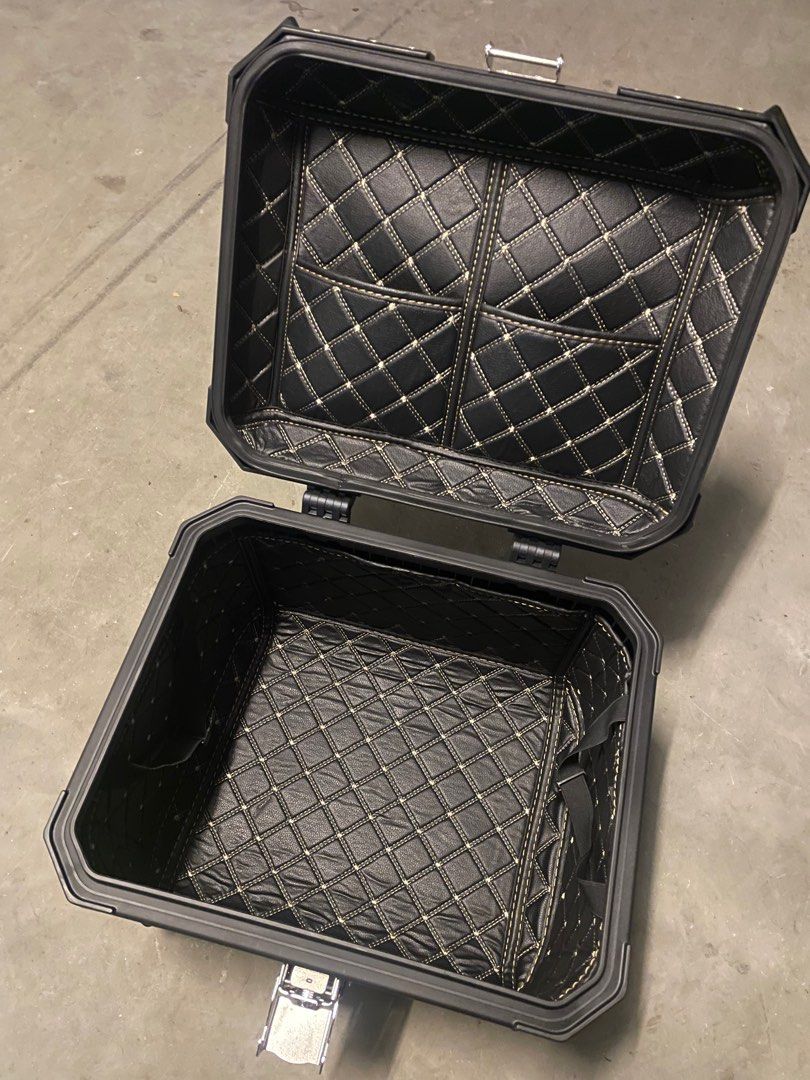 Used Top Box Aluminium Top Box 45l, Motorcycles, Motorcycle Accessories on Carousell