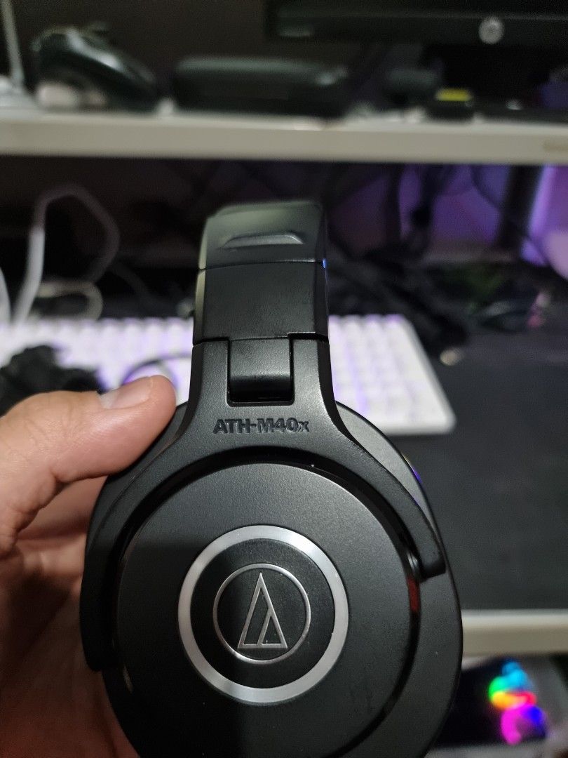 Audio technica m40x, Audio, Headphones & Headsets on Carousell