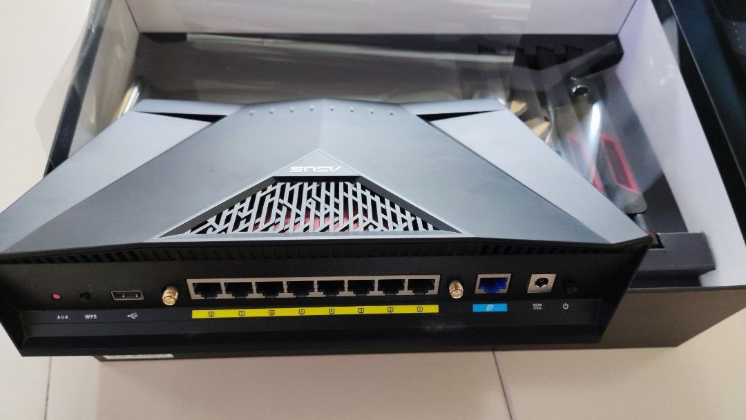 AUSU RT-AC88U Gigabit Router, Computers & Tech, Parts & Accessories ...