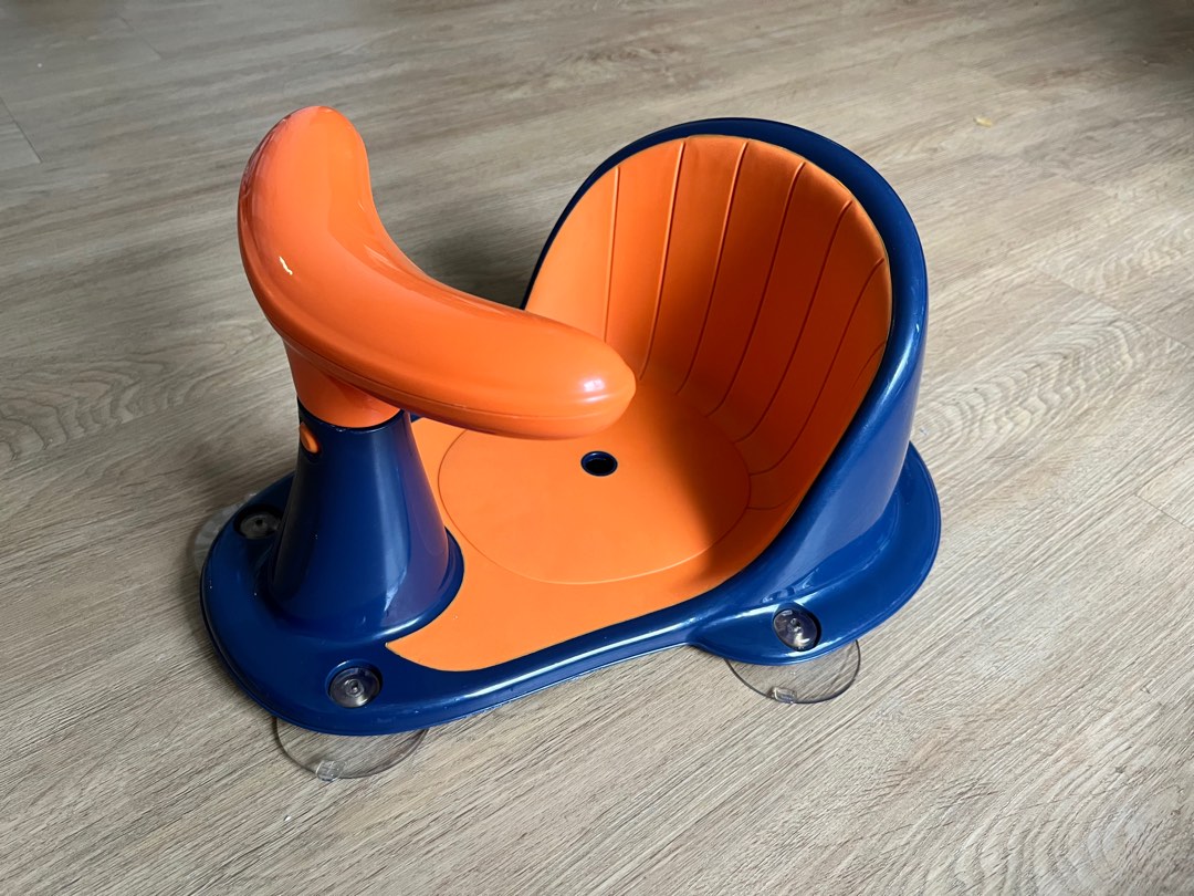 Baby shower chair, Babies & Kids, Bathing & Changing, Bathtub & Bath