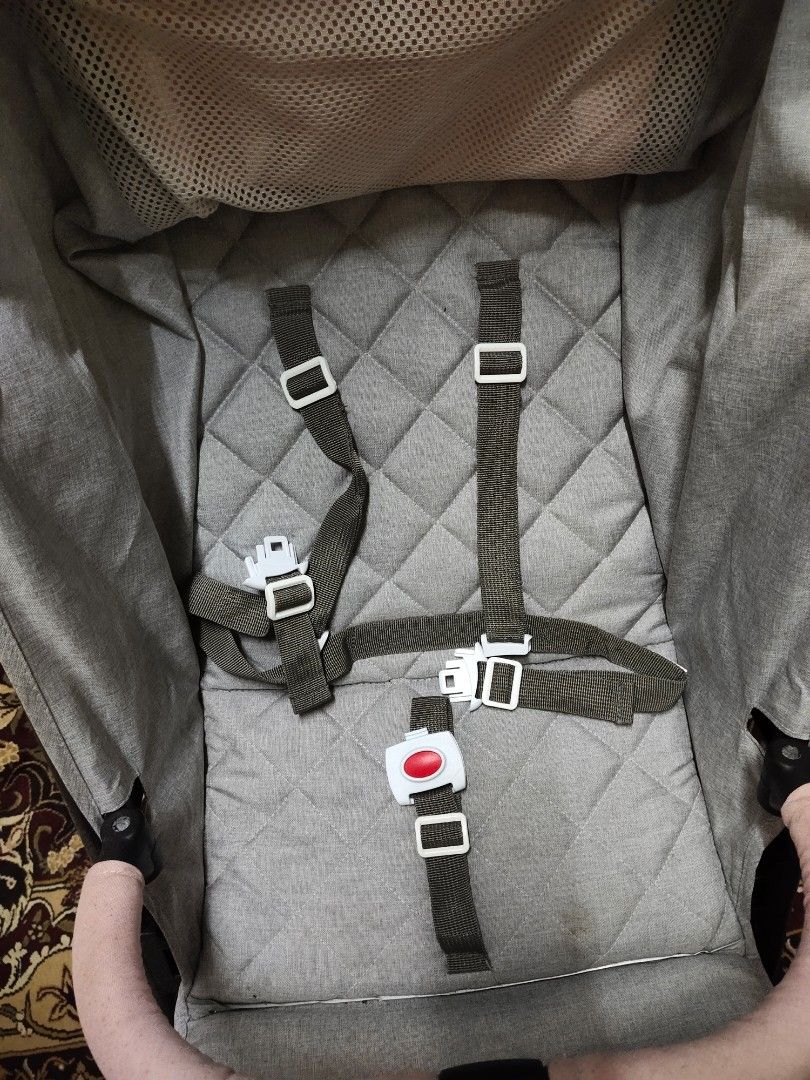 Baby throne stroller, Babies & Kids, Going Out, Strollers on Carousell