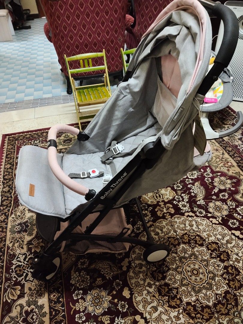 Baby throne stroller, Babies & Kids, Going Out, Strollers on Carousell